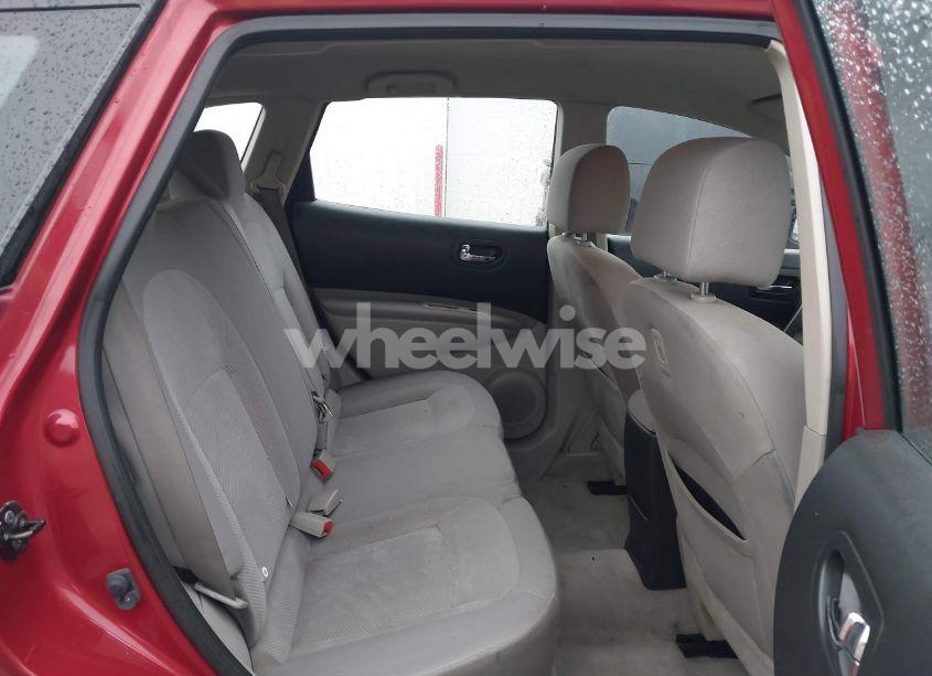 Photo 8 of 2013 Nissan Rogue S (VIN JN8AS5MT2DW523222)