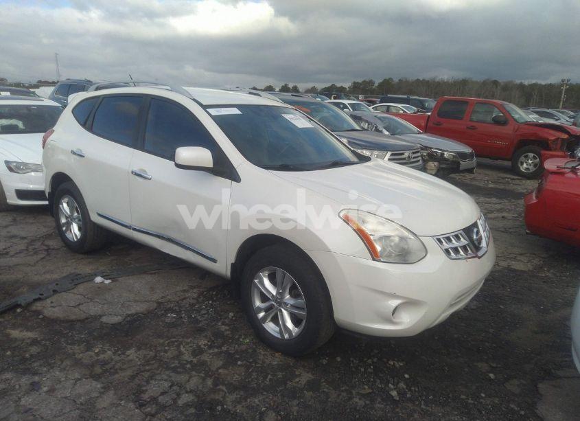2013 Nissan Rogue SV (VIN JN8AS5MT2DW540876) main photo