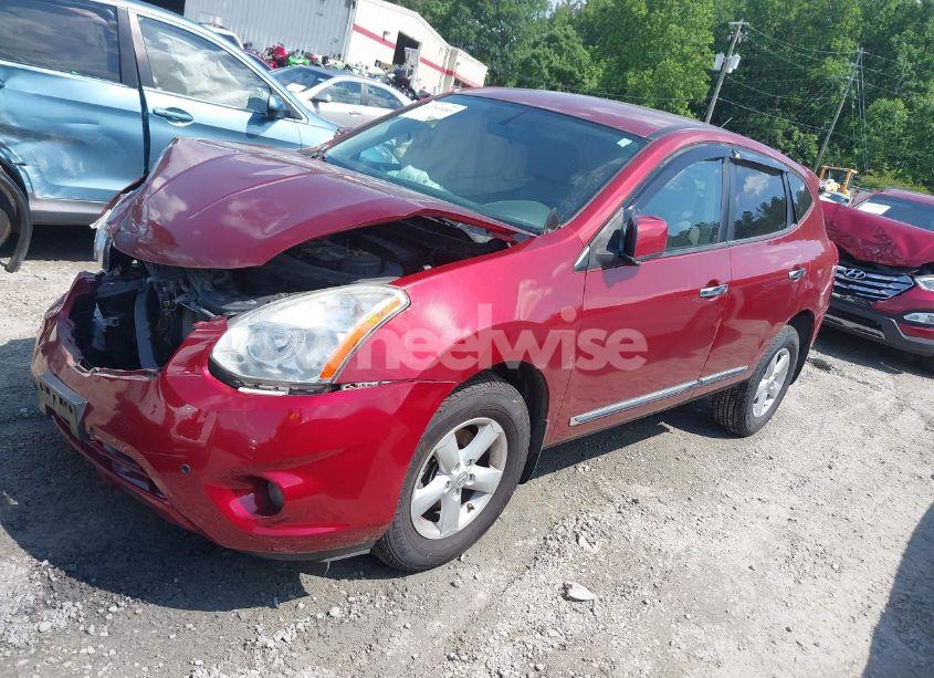 Photo 2 of 2013 Nissan Rogue S (VIN JN8AS5MT2DW545639)