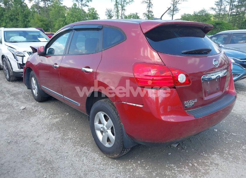 Photo 3 of 2013 Nissan Rogue S (VIN JN8AS5MT2DW545639)