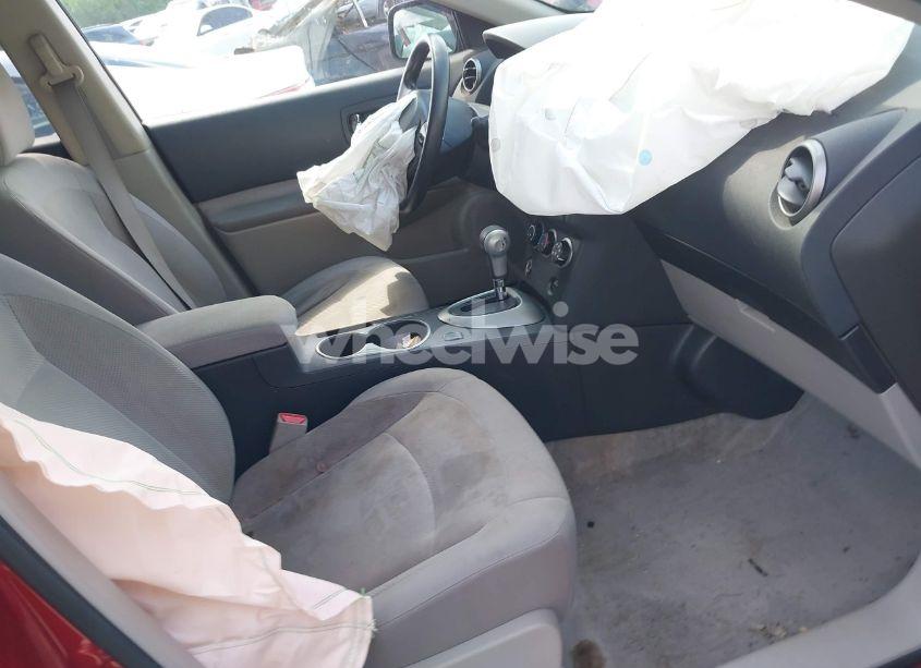 Photo 5 of 2013 Nissan Rogue S (VIN JN8AS5MT2DW545639)