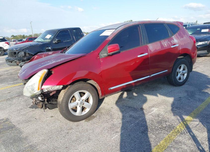 Photo 2 of 2013 Nissan Rogue S (VIN JN8AS5MT2DW549738)