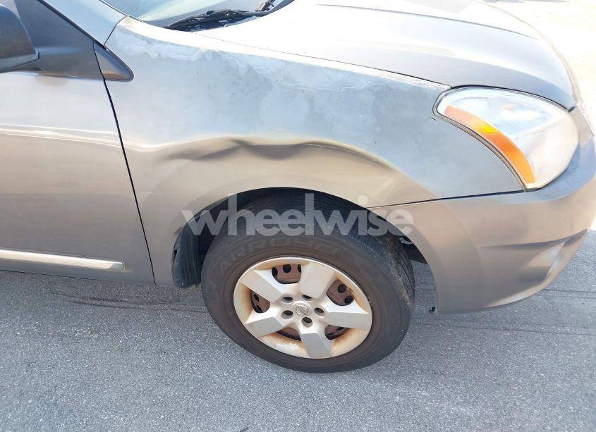 Photo 12 of 2014 Nissan Rogue SELECT S (VIN JN8AS5MT2EW102263)