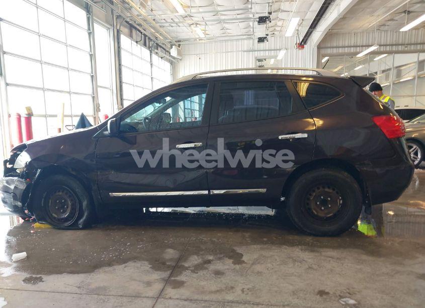 Photo 14 of 2014 Nissan Rogue SELECT S (VIN JN8AS5MT2EW622740)