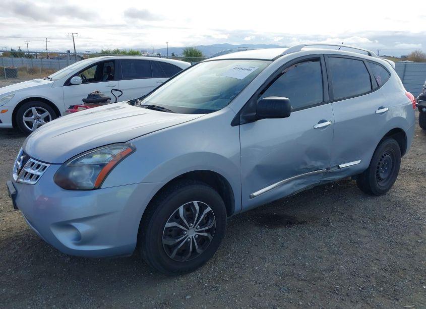 Photo 2 of 2015 Nissan Rogue SELECT S (VIN JN8AS5MT2FW155658)