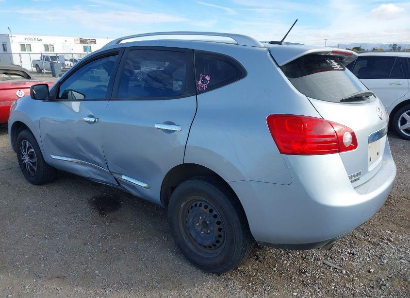 Photo 3 of 2015 Nissan Rogue SELECT S (VIN JN8AS5MT2FW155658)