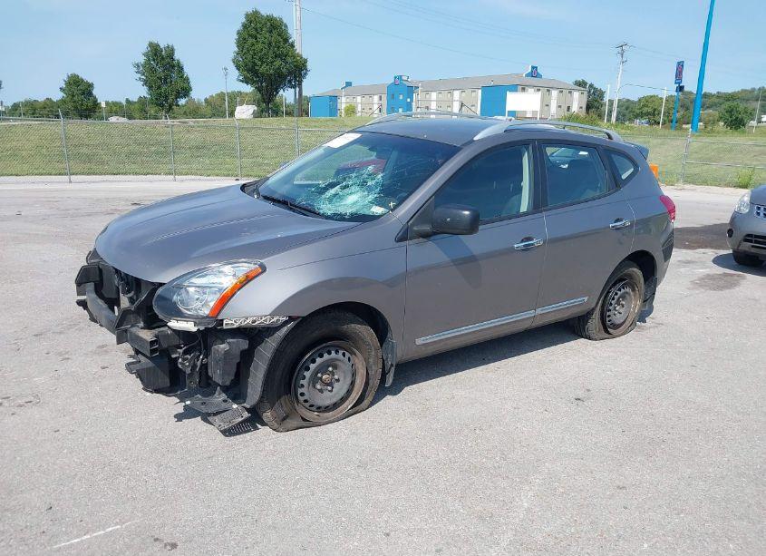 Photo 2 of 2015 Nissan Rogue SELECT S (VIN JN8AS5MT2FW156177)