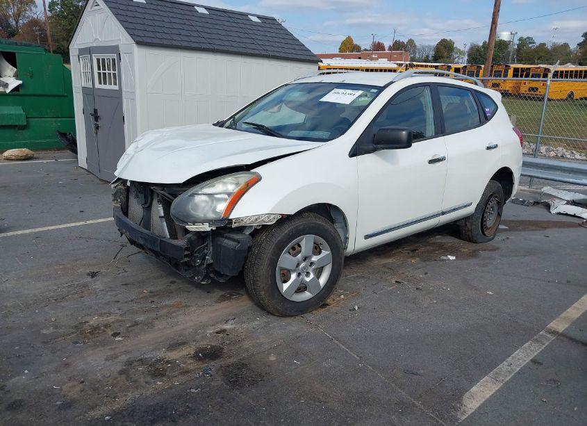 Photo 2 of 2015 Nissan Rogue SELECT S (VIN JN8AS5MT2FW650572)