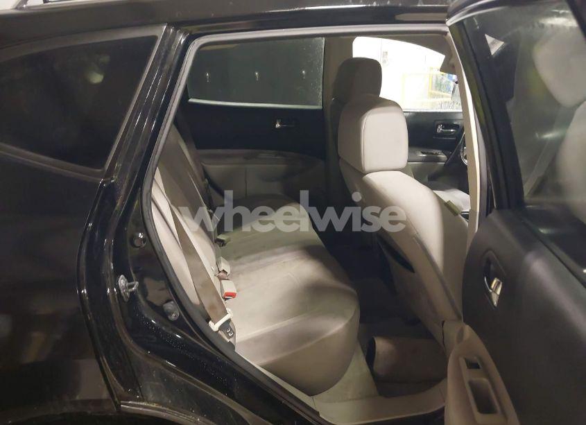 Photo 8 of 2015 Nissan Rogue SELECT S (VIN JN8AS5MT2FW655528)