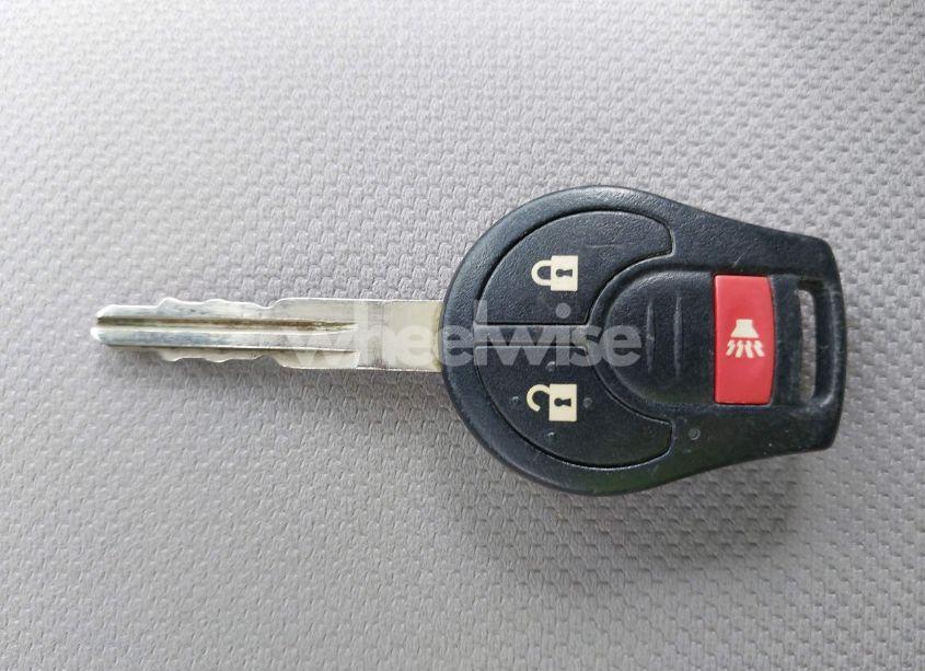 Photo 11 of 2010 Nissan Rogue SL (VIN JN8AS5MT3AW002537)