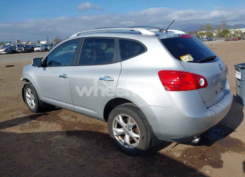 Photo 3 of 2010 Nissan Rogue SL (VIN JN8AS5MT3AW016616)