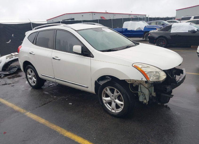 2011 Nissan Rogue SV (VIN JN8AS5MT3BW163133) main photo