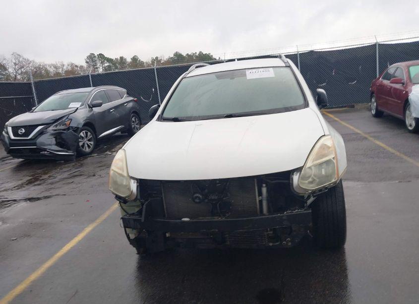 Photo 13 of 2011 Nissan Rogue SV (VIN JN8AS5MT3BW163133)