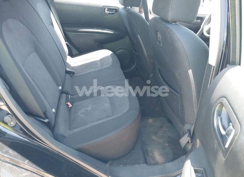 Photo 8 of 2011 Nissan Rogue S (VIN JN8AS5MT3BW166940)