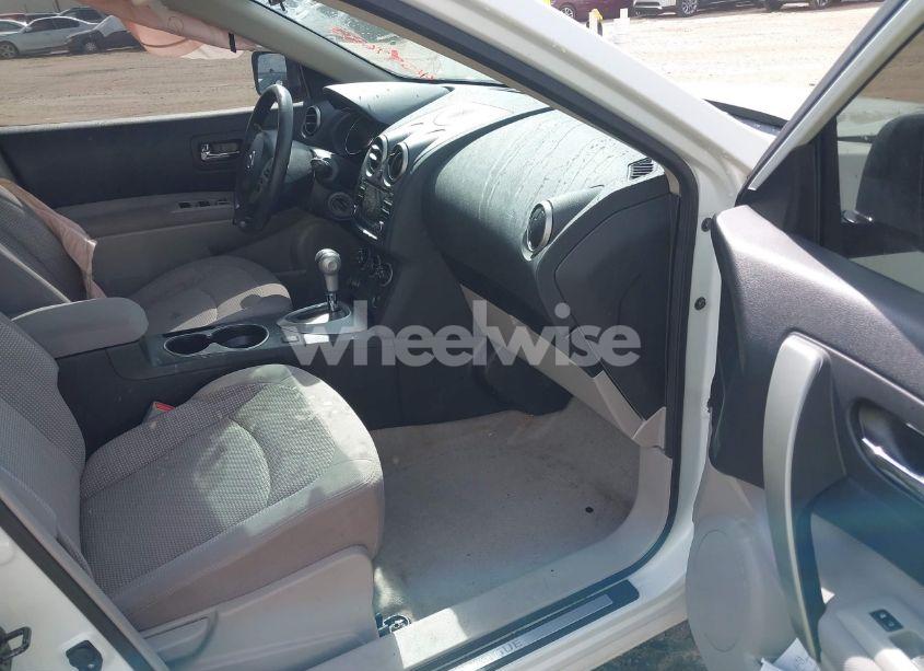 Photo 5 of 2012 Nissan Rogue SV (VIN JN8AS5MT3CW282236)