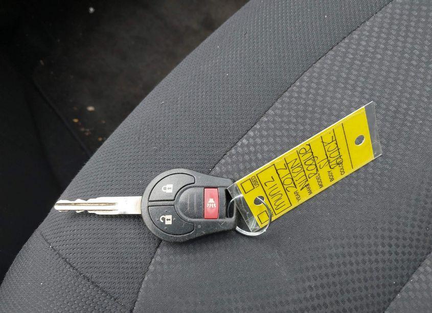 Photo 11 of 2012 Nissan Rogue S (VIN JN8AS5MT3CW604129)