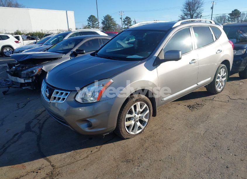 Photo 2 of 2013 Nissan Rogue SV W/SL PKG (VIN JN8AS5MT3DW013249)