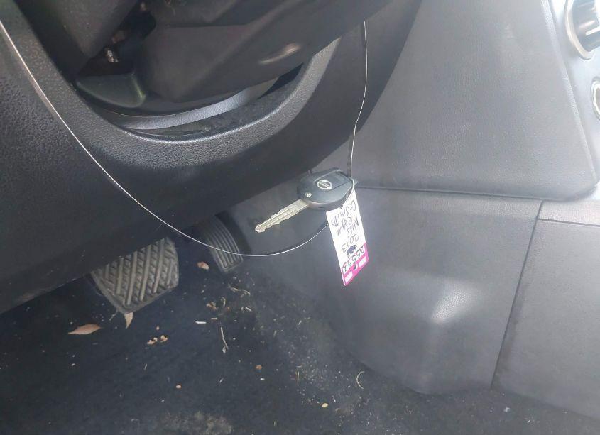 Photo 11 of 2013 Nissan Rogue S (VIN JN8AS5MT3DW554222)