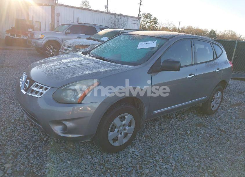 Photo 2 of 2014 Nissan Rogue SELECT S (VIN JN8AS5MT3EW602402)