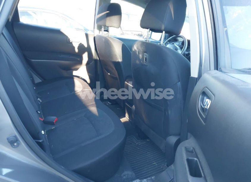 Photo 8 of 2014 Nissan Rogue SELECT S (VIN JN8AS5MT3EW602402)