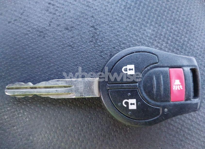 Photo 11 of 2014 Nissan Rogue SELECT S (VIN JN8AS5MT3EW607969)