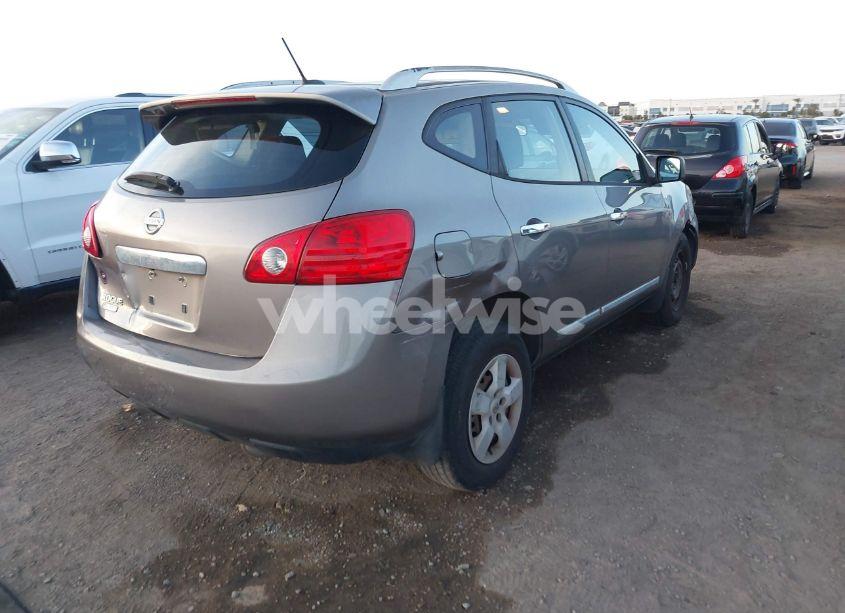 Photo 4 of 2014 Nissan Rogue SELECT S (VIN JN8AS5MT3EW607969)