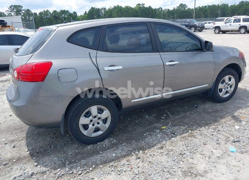 Photo 4 of 2014 Nissan Rogue SELECT S (VIN JN8AS5MT3EW609494)