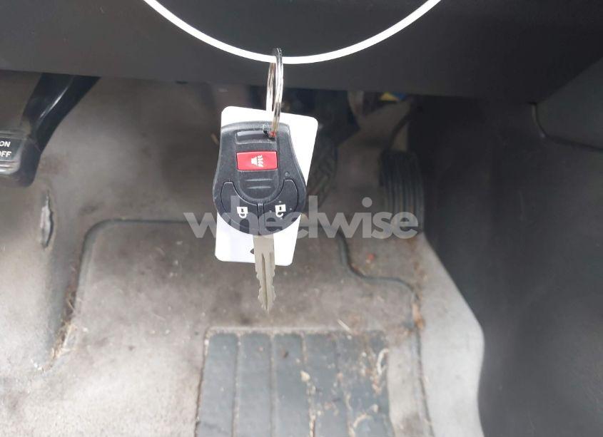 Photo 11 of 2014 Nissan Rogue SELECT S (VIN JN8AS5MT3EW611956)