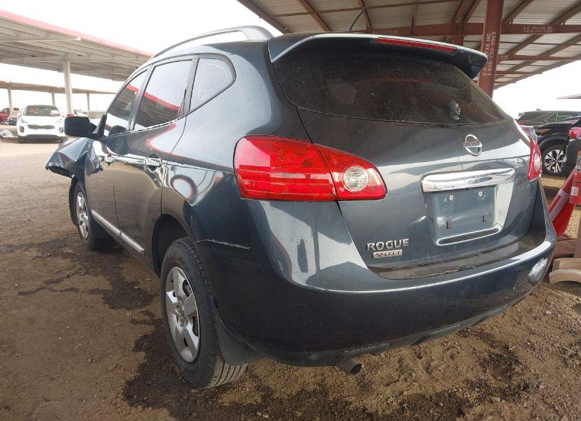 Photo 3 of 2014 Nissan Rogue SELECT S (VIN JN8AS5MT3EW612685)