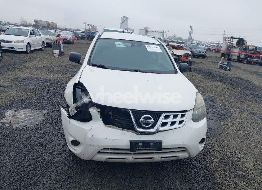 Photo 12 of 2014 Nissan Rogue SELECT S (VIN JN8AS5MT3EW622259)