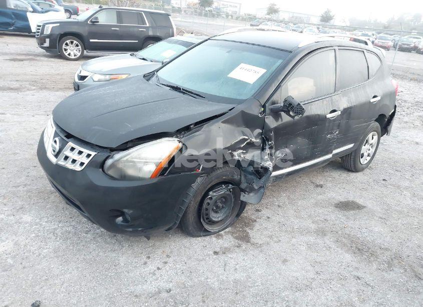 Photo 2 of 2015 Nissan Rogue SELECT S (VIN JN8AS5MT3FW160786)