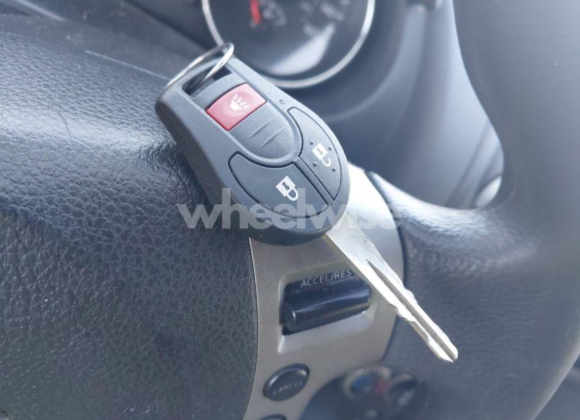 Photo 11 of 2015 Nissan Rogue SELECT S (VIN JN8AS5MT3FW163493)