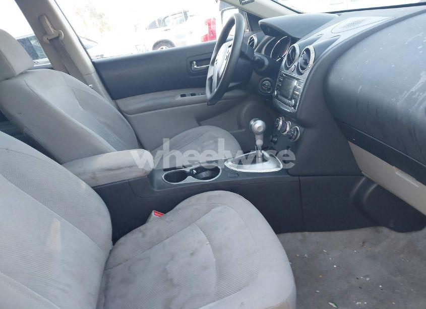 Photo 5 of 2015 Nissan Rogue SELECT S (VIN JN8AS5MT3FW163493)