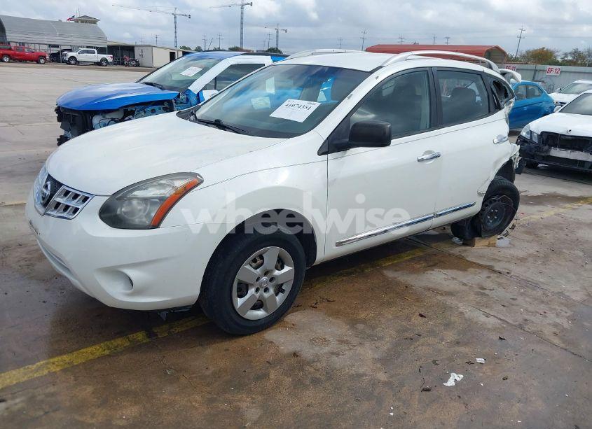 Photo 2 of 2015 Nissan Rogue SELECT S (VIN JN8AS5MT3FW657269)