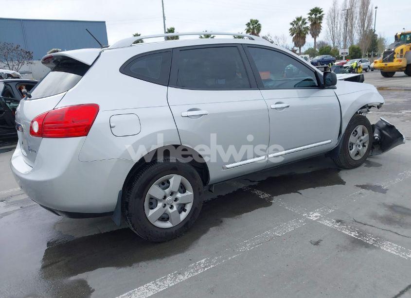 Photo 4 of 2015 Nissan Rogue SELECT S (VIN JN8AS5MT3FW663718)