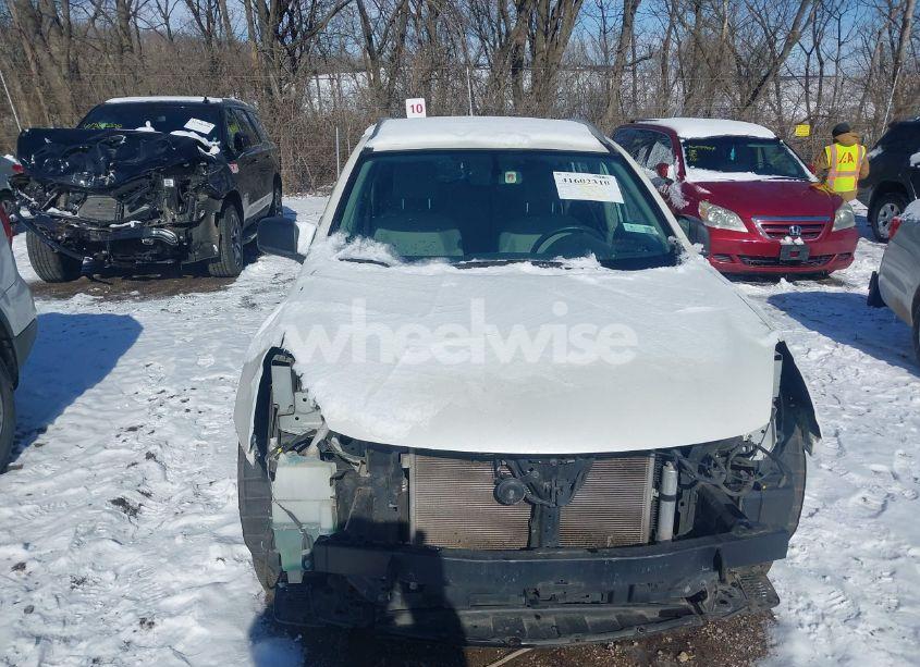 Photo 6 of 2015 Nissan Rogue SELECT S (VIN JN8AS5MT3FW671818)