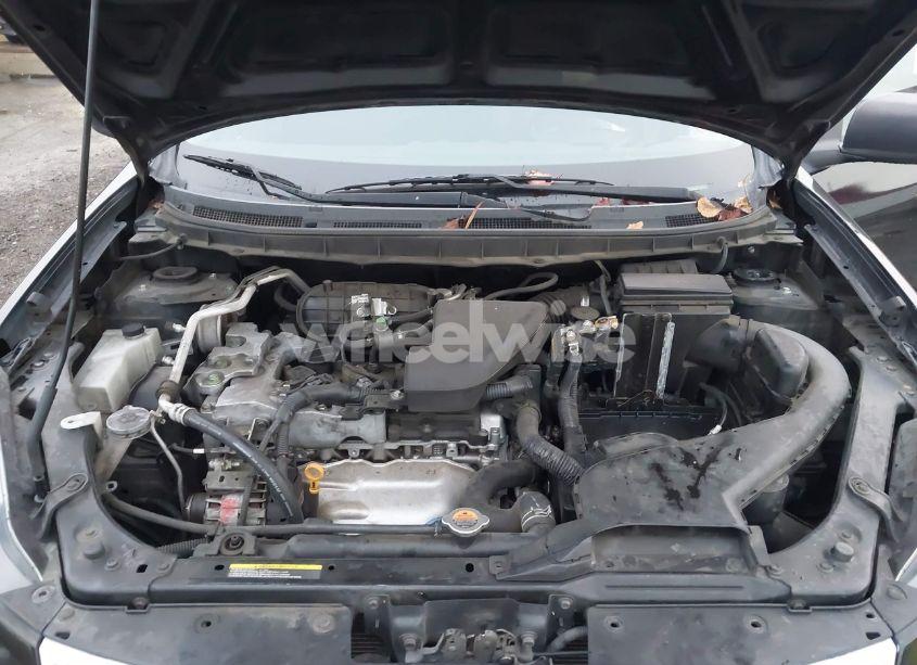 Photo 10 of 2015 Nissan Rogue SELECT S (VIN JN8AS5MT3FW671981)