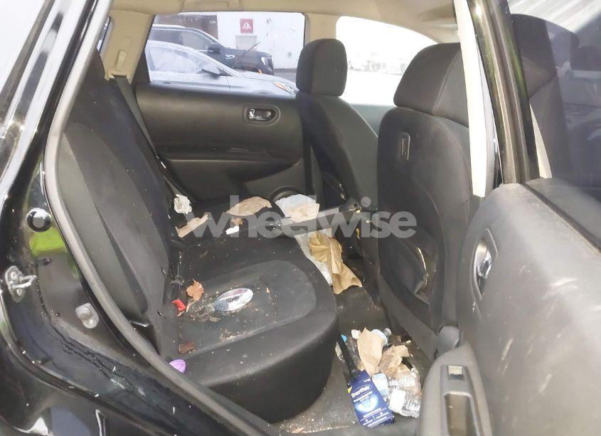 Photo 8 of 2015 Nissan Rogue SELECT S (VIN JN8AS5MT3FW671981)