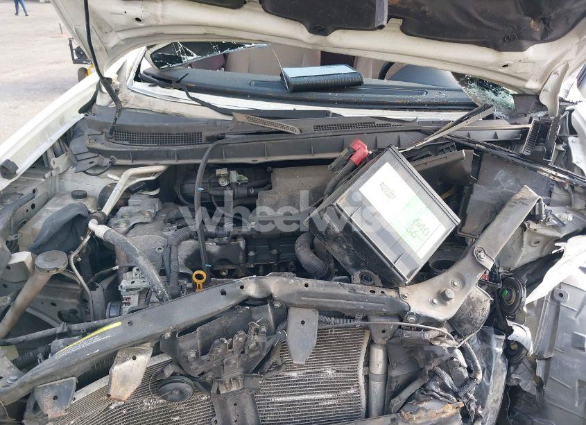 Photo 10 of 2010 Nissan Rogue S (VIN JN8AS5MT4AW002742)