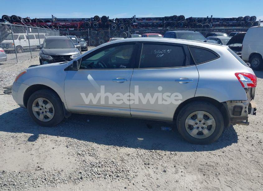 Photo 14 of 2010 Nissan Rogue S (VIN JN8AS5MT4AW011568)