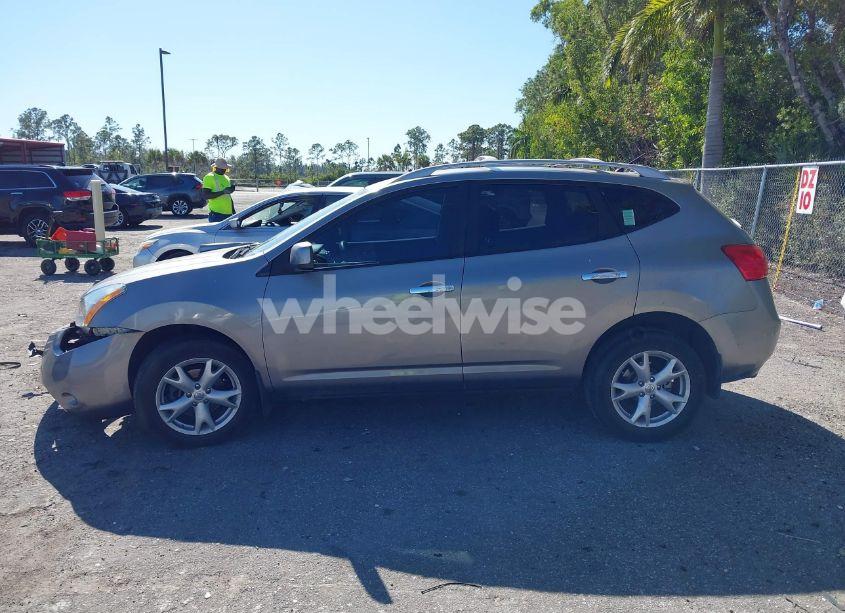 Photo 14 of 2010 Nissan Rogue SL (VIN JN8AS5MT4AW014003)