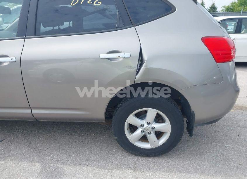 Photo 6 of 2010 Nissan Rogue S (VIN JN8AS5MT4AW021341)