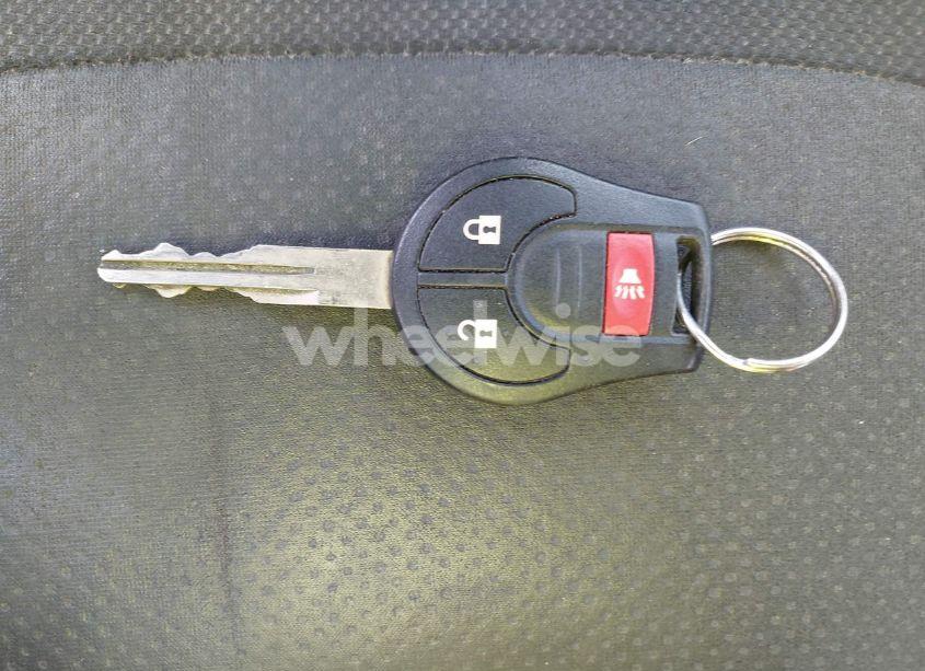 Photo 11 of 2010 Nissan Rogue S (VIN JN8AS5MT4AW023560)