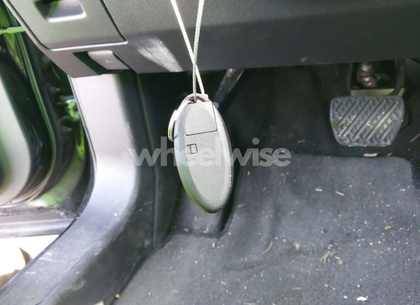 Photo 11 of 2011 Nissan Rogue SV (VIN JN8AS5MT4BW169619)