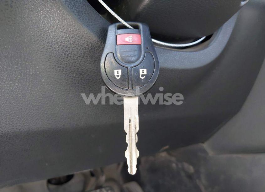 Photo 11 of 2011 Nissan Rogue S (VIN JN8AS5MT4BW186582)