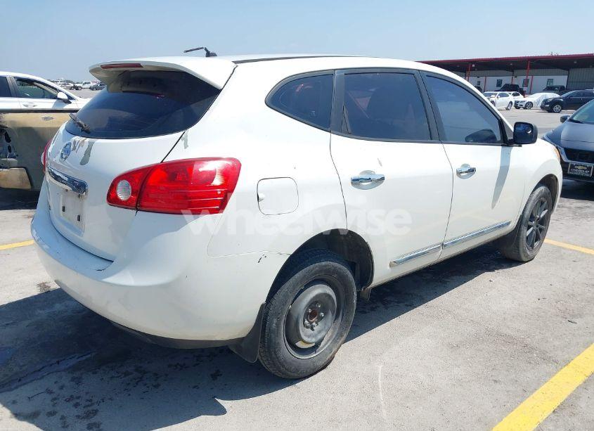 Photo 4 of 2011 Nissan Rogue S (VIN JN8AS5MT4BW186582)