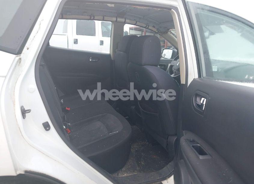 Photo 8 of 2012 Nissan Rogue S (VIN JN8AS5MT4CW254834)