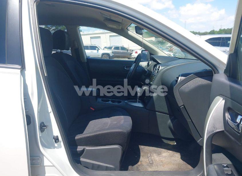 Photo 5 of 2012 Nissan Rogue S (VIN JN8AS5MT4CW294928)