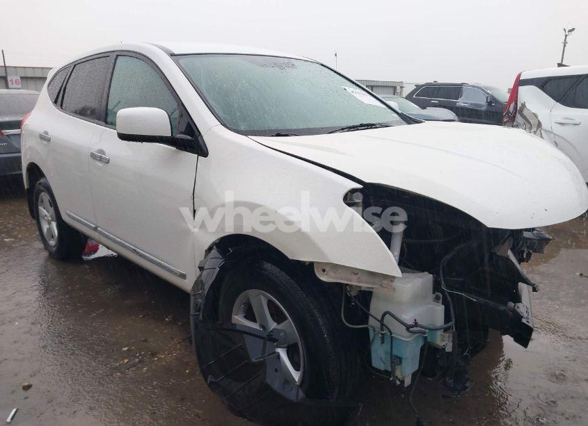2013 Nissan Rogue S (VIN JN8AS5MT4DW026690) main photo