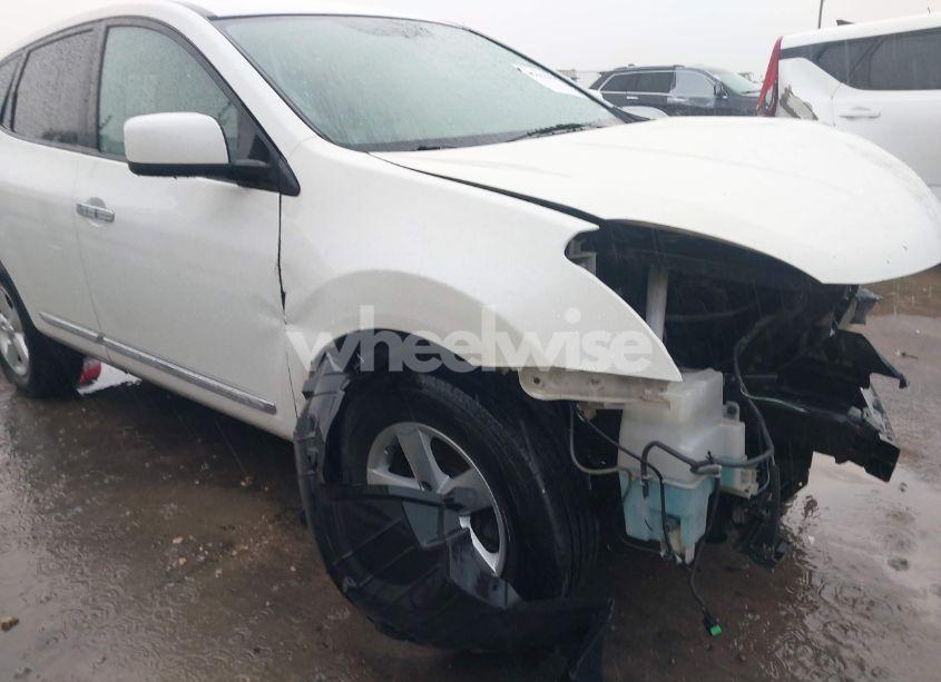 Photo 18 of 2013 Nissan Rogue S (VIN JN8AS5MT4DW026690)